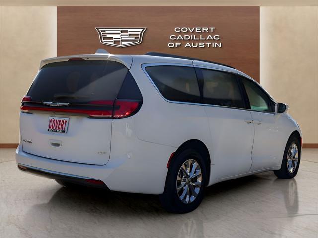 2022 Chrysler Pacifica Touring L AWD