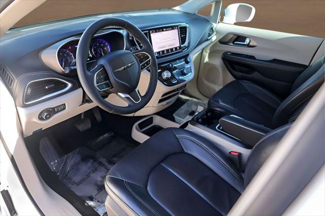 2022 Chrysler Pacifica Touring L AWD