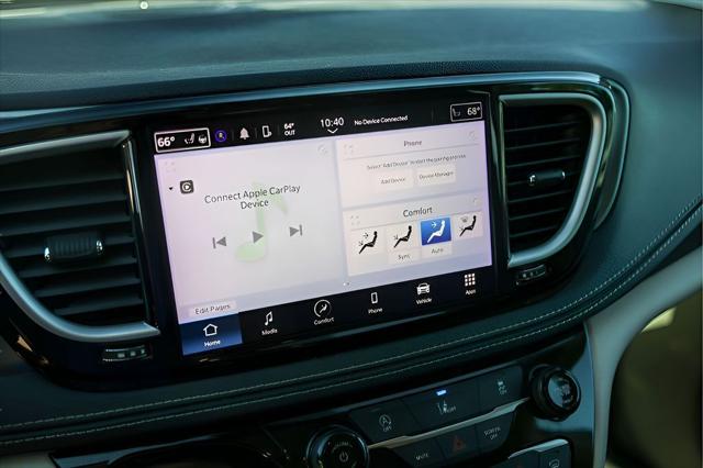 2022 Chrysler Pacifica Touring L AWD