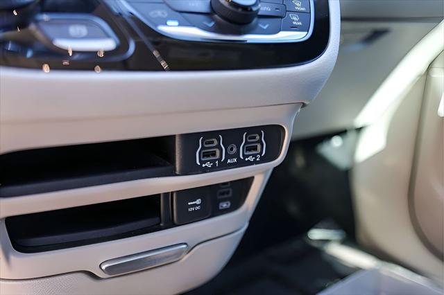 2022 Chrysler Pacifica Touring L AWD