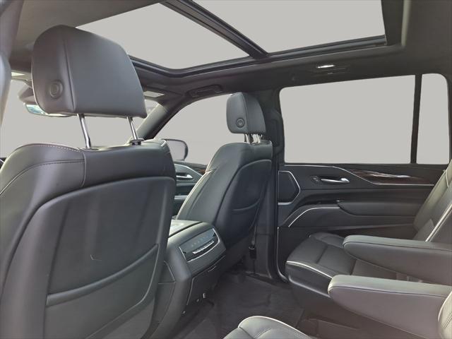 2024 Cadillac Escalade ESV 4WD Premium Luxury