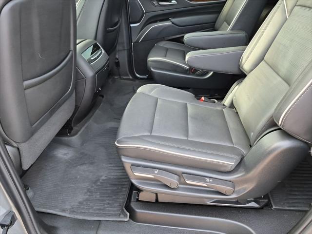 2024 Cadillac Escalade ESV 4WD Premium Luxury