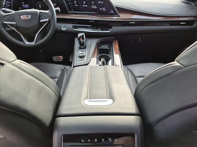 2024 Cadillac Escalade ESV 4WD Premium Luxury