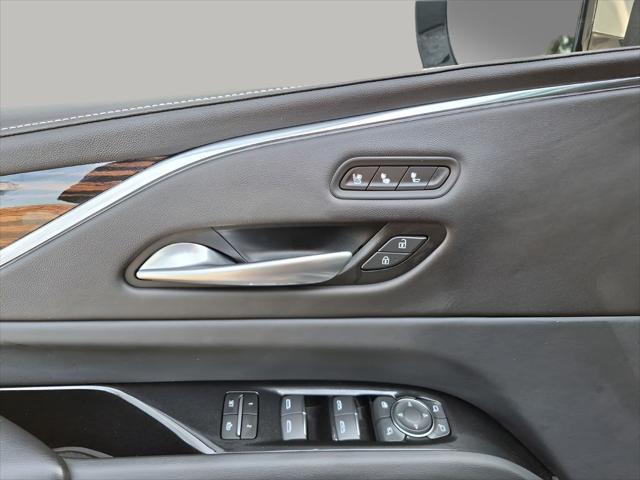 2024 Cadillac Escalade ESV 4WD Premium Luxury