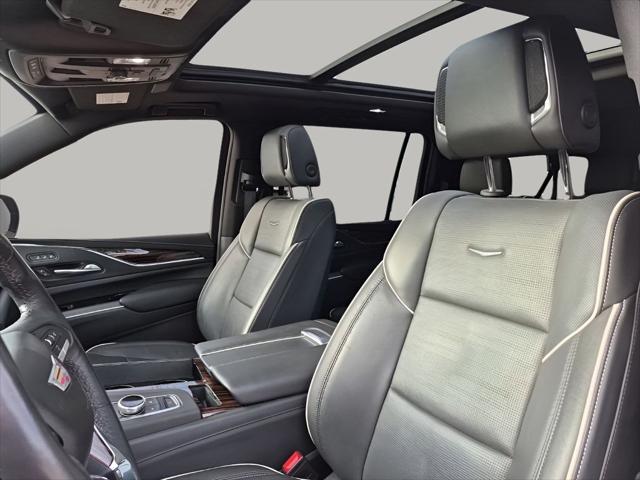 2024 Cadillac Escalade ESV 4WD Premium Luxury