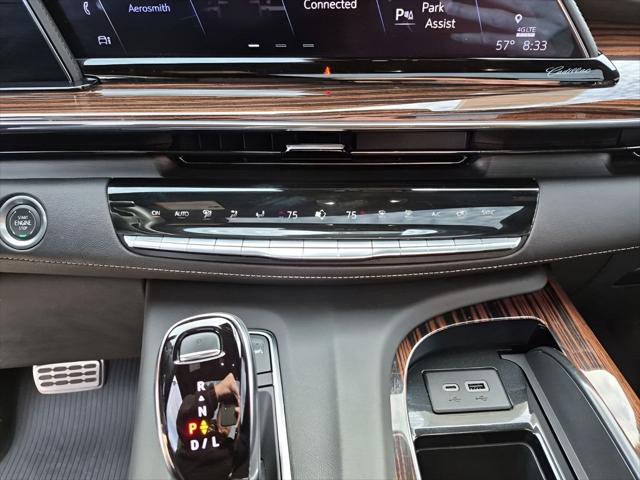 2024 Cadillac Escalade ESV 4WD Premium Luxury