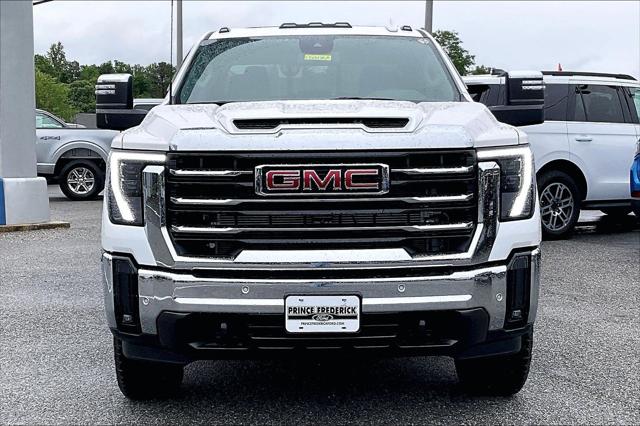 2025 GMC Sierra 3500HD 4WD Crew Cab Long Bed SLT