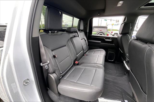 2025 GMC Sierra 3500HD 4WD Crew Cab Long Bed SLT