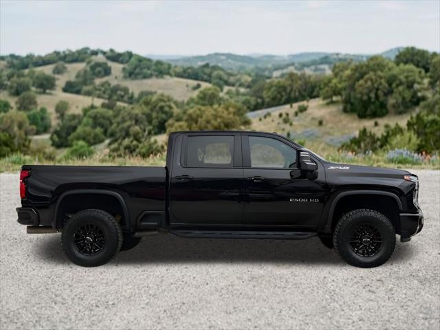 2025 Chevrolet Silverado 2500HD 4WD Crew Cab Standard Bed ZR2