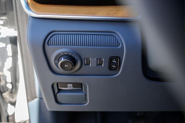 2024 Jeep Grand Wagoneer Series III 4x4