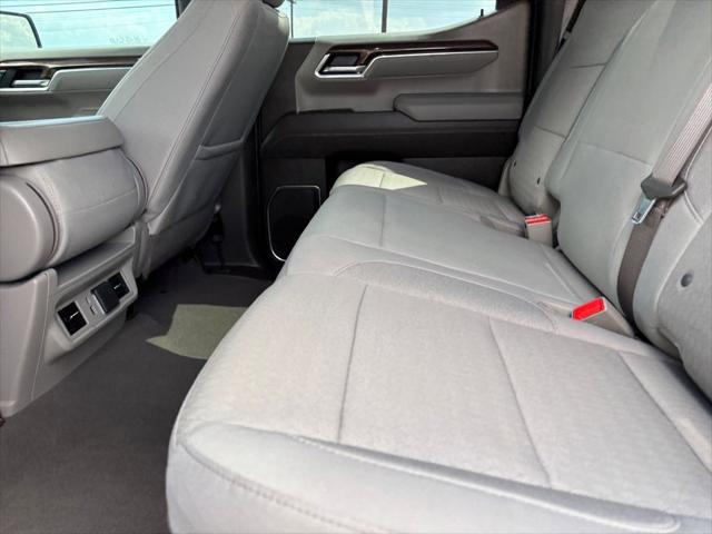 2025 Chevrolet Silverado 1500 4WD Crew Cab Standard Bed LT