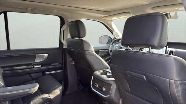 2025 Ford Expedition Platinum MAX