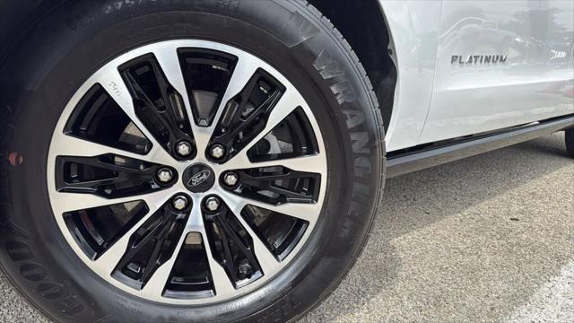 2025 Ford Expedition Platinum MAX