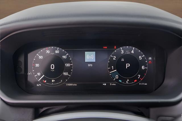 2024 Land Rover Discovery P360 Metropolitan Edition