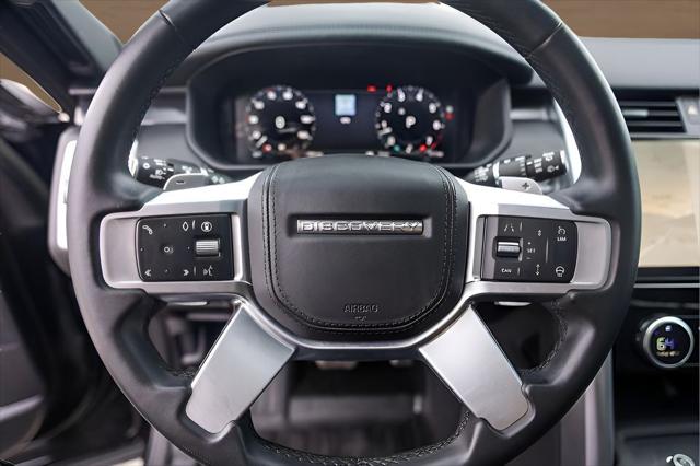 2024 Land Rover Discovery P360 Metropolitan Edition