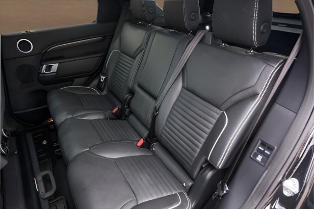 2024 Land Rover Discovery P360 Metropolitan Edition