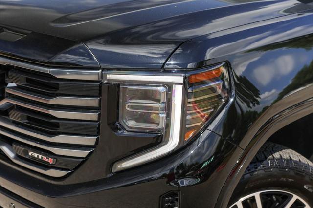 2025 GMC Sierra 1500 4WD Crew Cab Short Box AT4