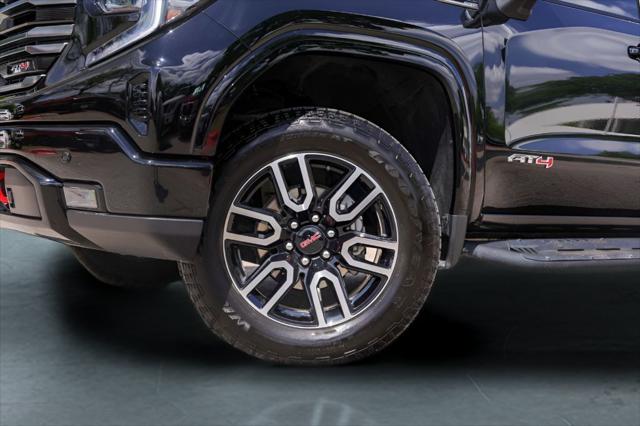 2025 GMC Sierra 1500 4WD Crew Cab Short Box AT4