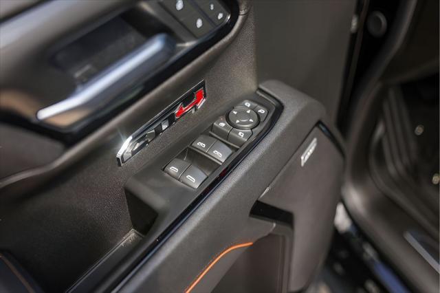 2025 GMC Sierra 1500 4WD Crew Cab Short Box AT4