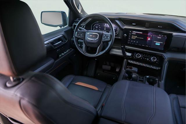2025 GMC Sierra 1500 4WD Crew Cab Short Box AT4