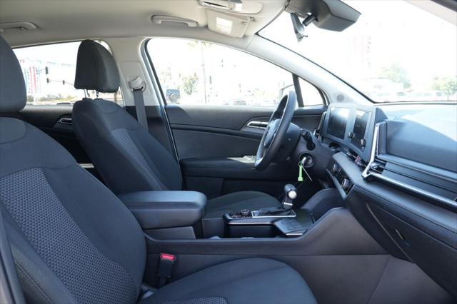 2025 Kia Sportage LX