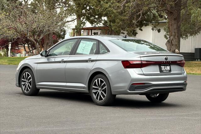 2025 Volkswagen Jetta 1.5T SE