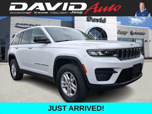 2023 Jeep Grand Cherokee Laredo 4x4 2023 Jeep Grand Cherokee Laredo 4x4