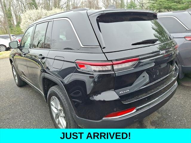 2023 Jeep Grand Cherokee Laredo 4x4 2023 Jeep Grand Cherokee Laredo 4x4