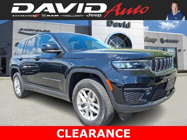 2023 Jeep Grand Cherokee Laredo 4x4