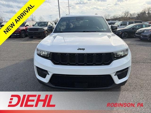 2023 Jeep Grand Cherokee Altitude 4x4