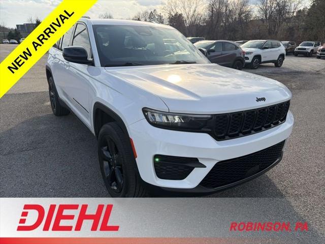 2023 Jeep Grand Cherokee Altitude 4x4