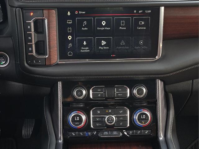 2023 GMC Yukon 4WD Denali Ultimate