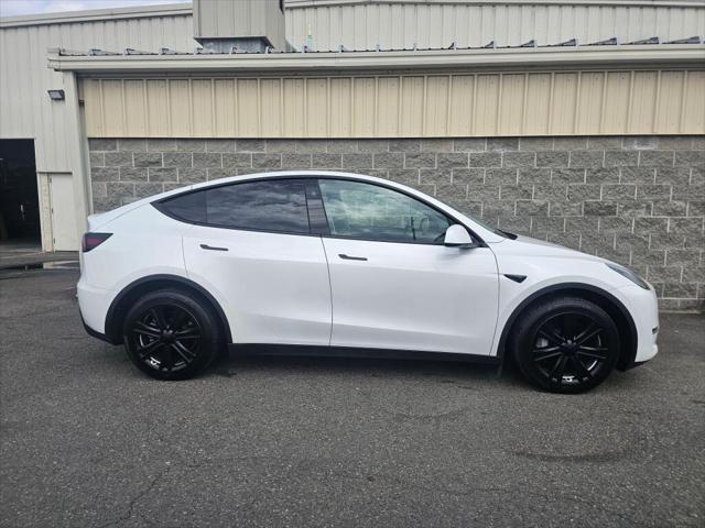 2024 Tesla Model Y Long Range Dual Motor All-Wheel Drive