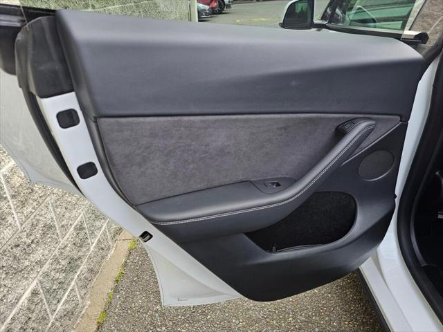 2024 Tesla Model Y Long Range Dual Motor All-Wheel Drive