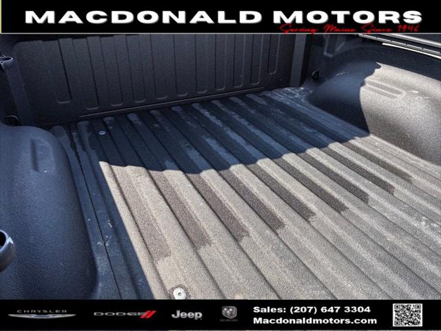 2025 Ram 1500 Laramie Crew Cab 4x4 5'7" Box