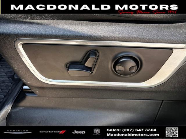 2025 Ram 1500 Laramie Crew Cab 4x4 5'7" Box