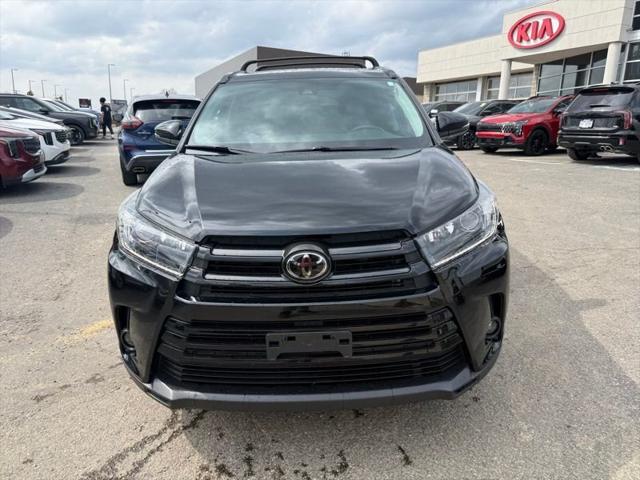 2019 Toyota Highlander SE