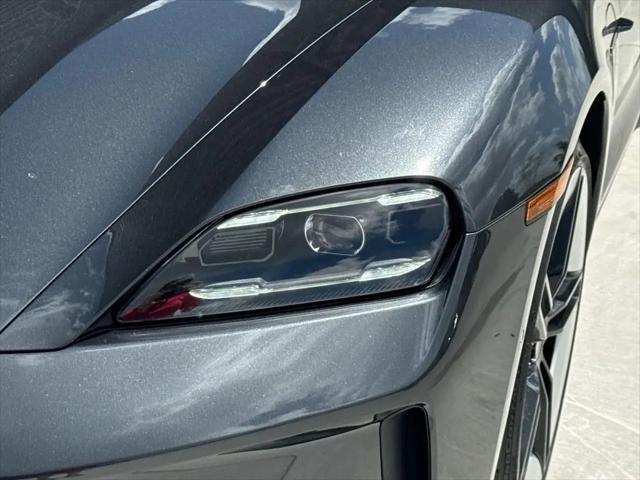 2025 Porsche Taycan 4S