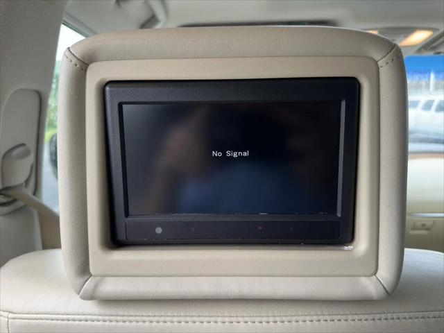 2013 INFINITI QX56 Standard