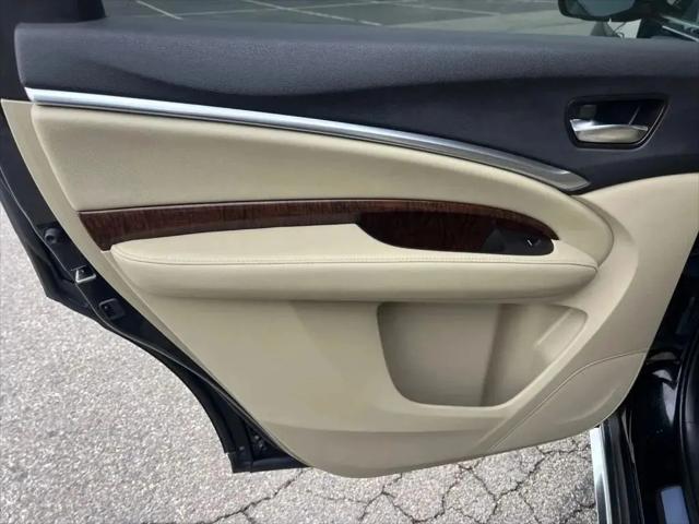2017 Acura MDX w/Technology Package
