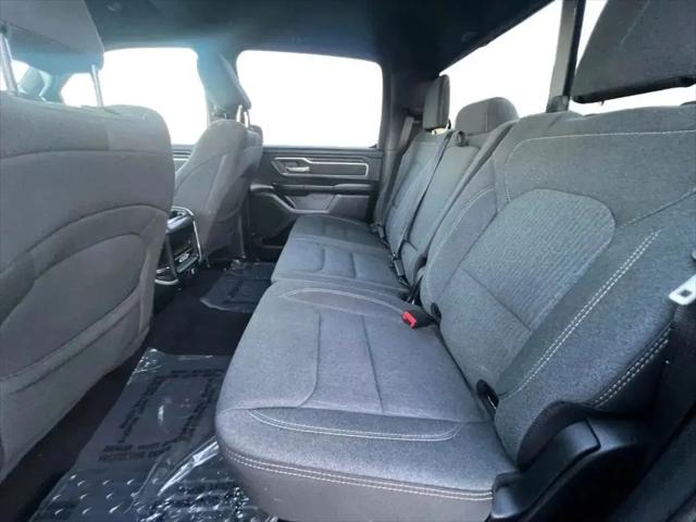 2020 Ram 1500 Big Horn Crew Cab 4x4 5'7" Box