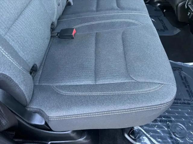 2020 Ram 1500 Big Horn Crew Cab 4x4 5'7" Box