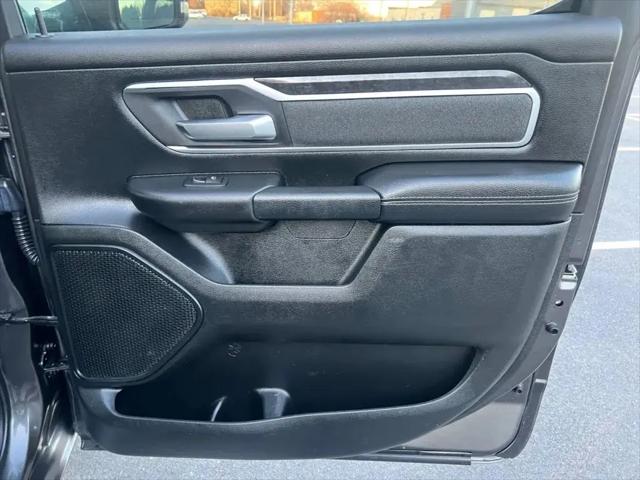 2020 Ram 1500 Big Horn Crew Cab 4x4 5'7" Box