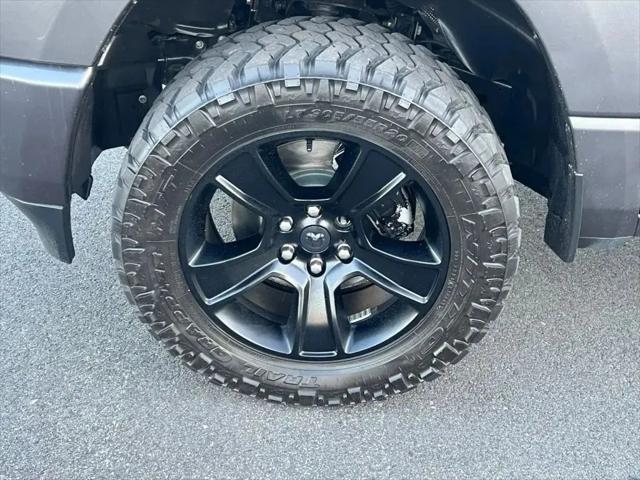 2020 Ram 1500 Big Horn Crew Cab 4x4 5'7" Box