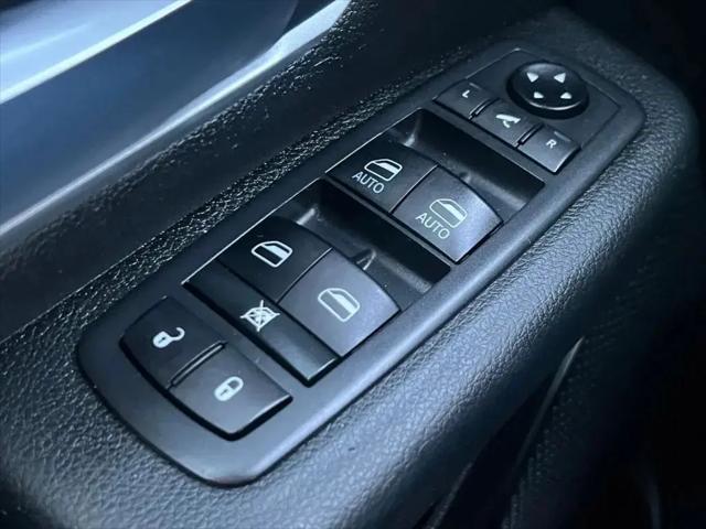 2020 Ram 1500 Big Horn Crew Cab 4x4 5'7" Box