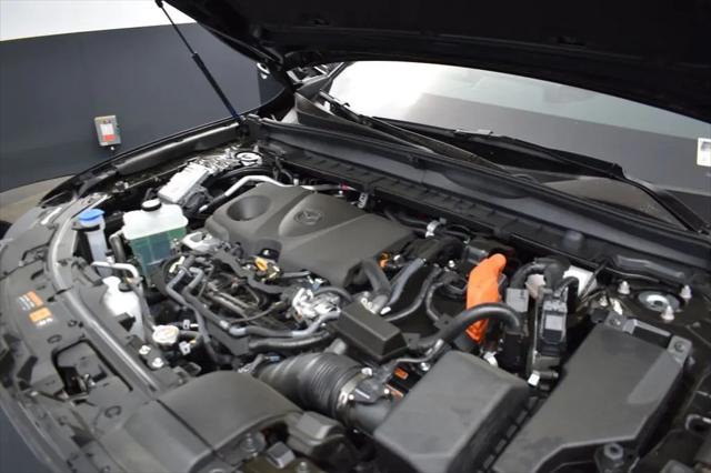 2026 Mazda CX-50 Hybrid Premium