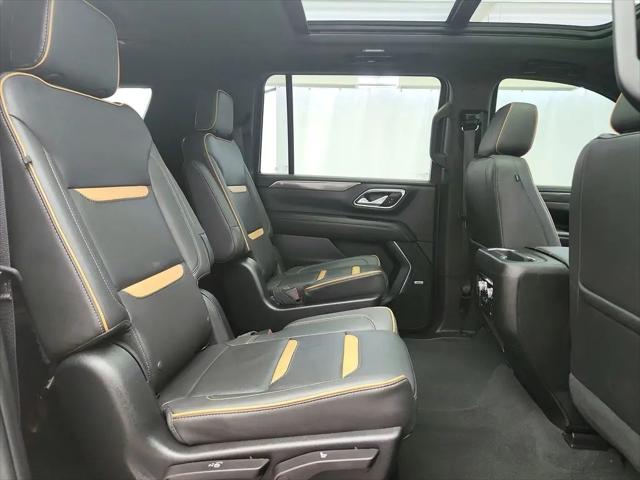 2022 GMC Yukon XL 4WD AT4