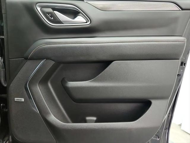 2022 GMC Yukon XL 4WD AT4