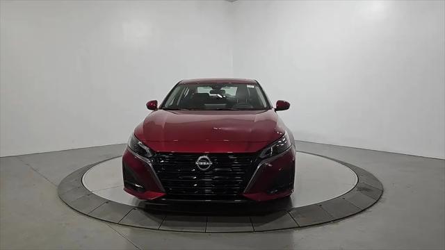2026 Nissan Altima SV FWD