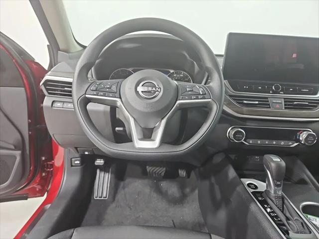 2026 Nissan Altima SV FWD